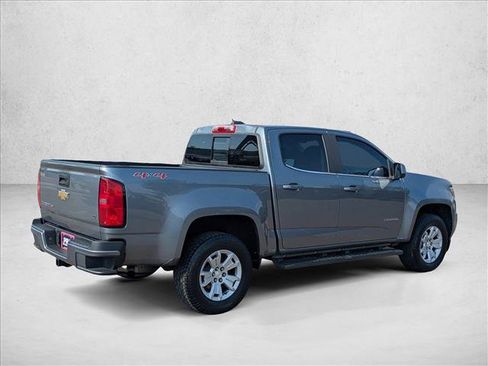 Used 2018 Chevrolet Colorado LT w/ LT Convenience Package AWD/4WD image 5
