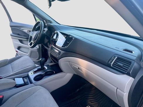 Used 2020 Honda Pilot EX image 29