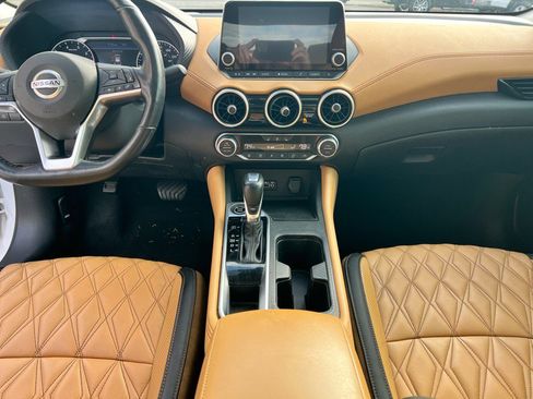 Used 2023 Nissan Sentra SV w/ SV Premium Package image 10