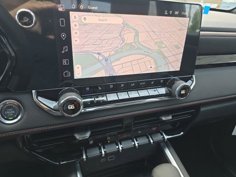 New 2026 Chevrolet Colorado Z71 w/ Technology Package image 16