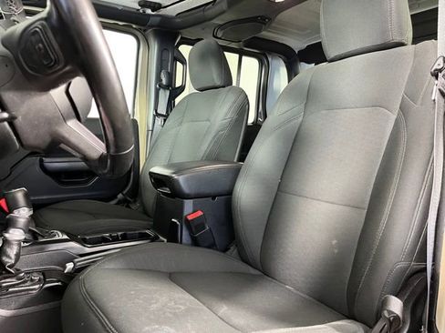 Used 2020 Jeep Gladiator Sport w/ Quick Order Package 24S AWD/4WD image 14