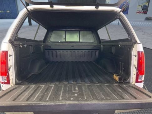 Used 2013 GMC Sierra 2500 SLE w/ SLE Preferred Package AWD/4WD image 9