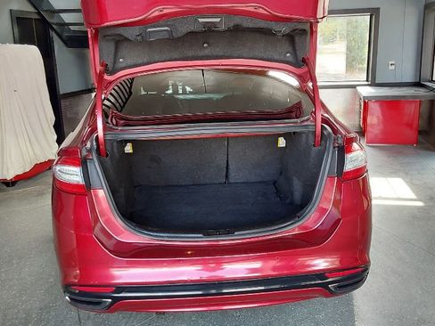 Used 2016 Ford Fusion Titanium image 13