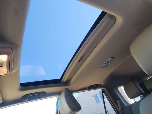 Certified 2022 Toyota 4Runner SR5 Premium w/ Moonroof Package AWD/4WD image 10
