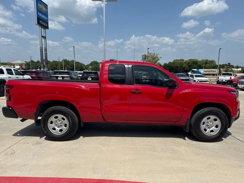 Used 2022 Nissan Frontier S w/ Technology Package RWD image 5