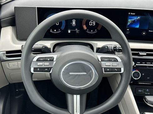 New 2026 Hyundai Tucson SEL FWD image 24