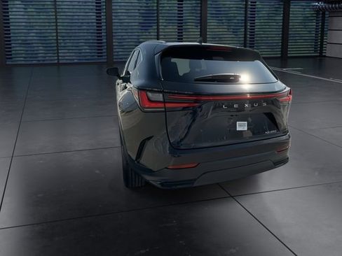 Certified 2025 Lexus NX 250 250 Premium w/ Towing Package (2000 Lbs) image 7