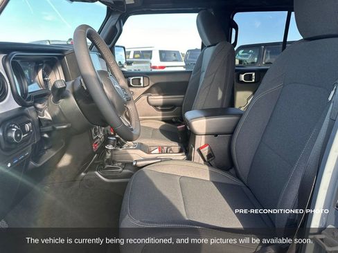 Used 2025 Jeep Wrangler Unlimited Sport S 4xe AWD/4WD image 11