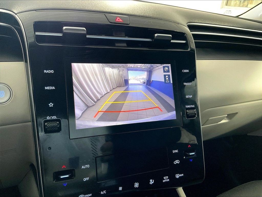 Used 2024 Hyundai Tucson SEL AWD/4WD image 19