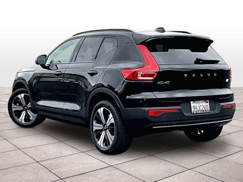 Used 2023 Volvo XC40 Recharge Plus w/ Protection Package Premier image 14