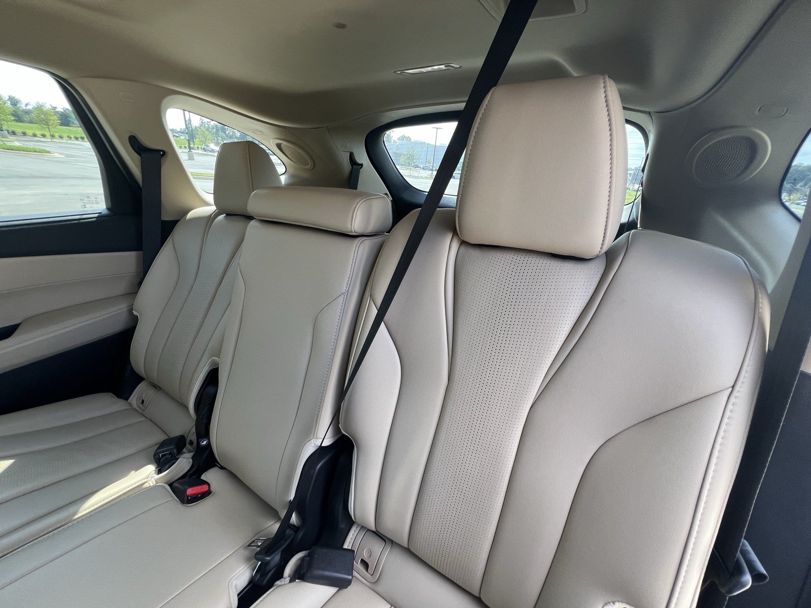 Certified 2025 Acura MDX w/ Technology Package FWD image 32