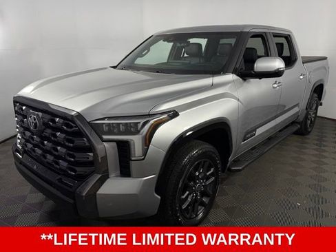 Used 2023 Toyota Tundra Platinum image 3