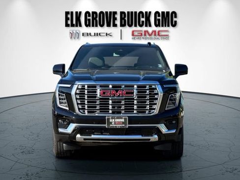 New 2026 GMC Yukon Denali w/ Sun & Power Step Package image 9