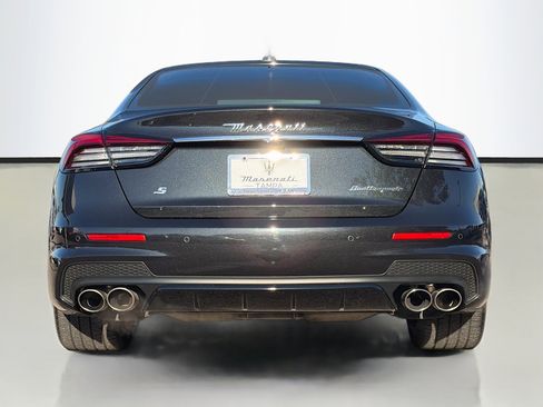 Used 2021 Maserati Quattroporte S image 4