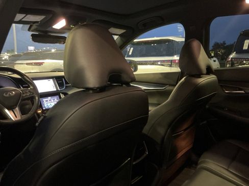 Certified 2024 INFINITI QX50 Sport image 28