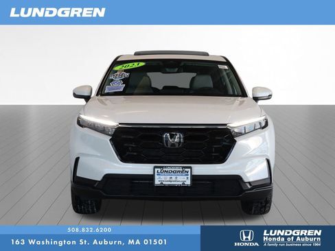 Used 2023 Honda CR-V EX image 3