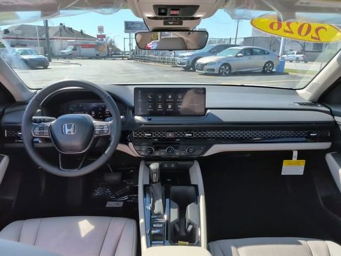 New 2026 Honda Accord EX-L image 13