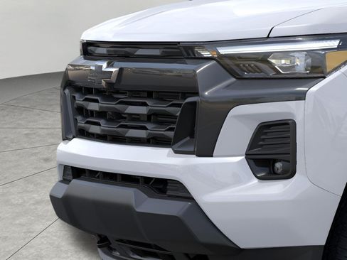 Used 2026 Chevrolet Colorado LT w/ LT Convenience Package AWD/4WD image 13
