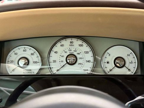 Used 2012 Rolls-Royce Ghost Base image 44