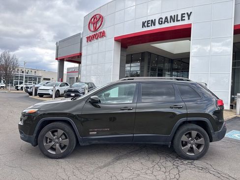 Used 2016 Jeep Cherokee 75th Anniversary image 2