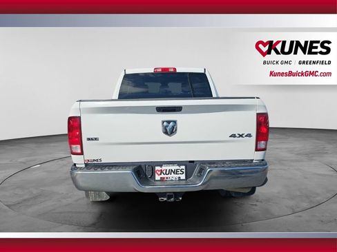 Used 2022 RAM 1500 Classic SLT AWD/4WD image 6