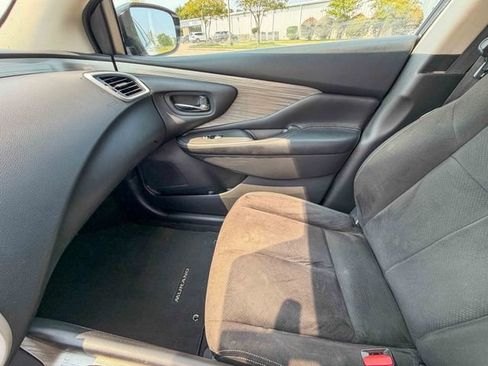 Used 2015 Nissan Murano S AWD/4WD image 14
