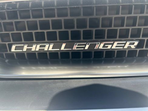 Used 2009 Dodge Challenger R/T RWD image 35