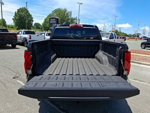 Used 2026 Chevrolet Colorado Trail Boss AWD/4WD image 24