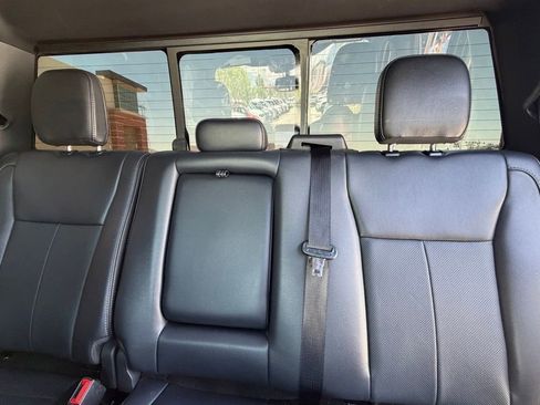 Used 2022 Ford F250 Lariat w/ Lariat Value Package AWD/4WD image 9