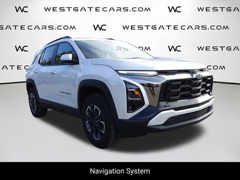 Used 2025 Chevrolet Equinox ACTIV w/ Safety and Technology Package image 2