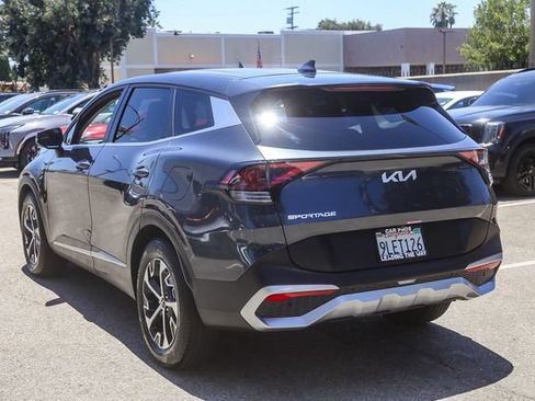Certified 2024 Kia Sportage EX FWD image 8