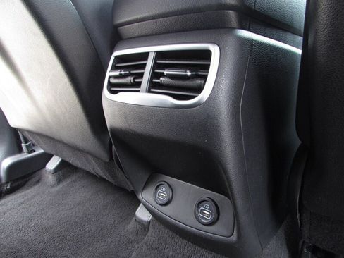 Used 2023 Hyundai Santa Fe SEL AWD/4WD image 31