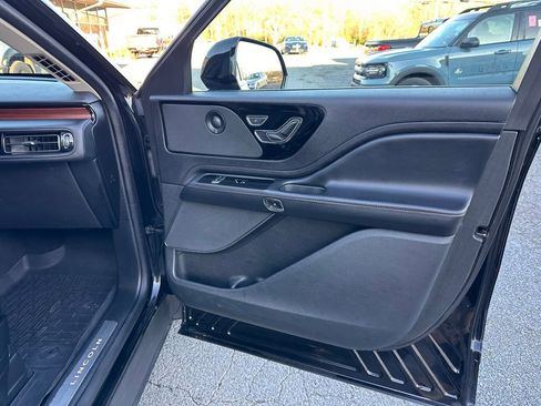 Used 2023 Lincoln Aviator Reserve w/ Equipment Group 201A image 20
