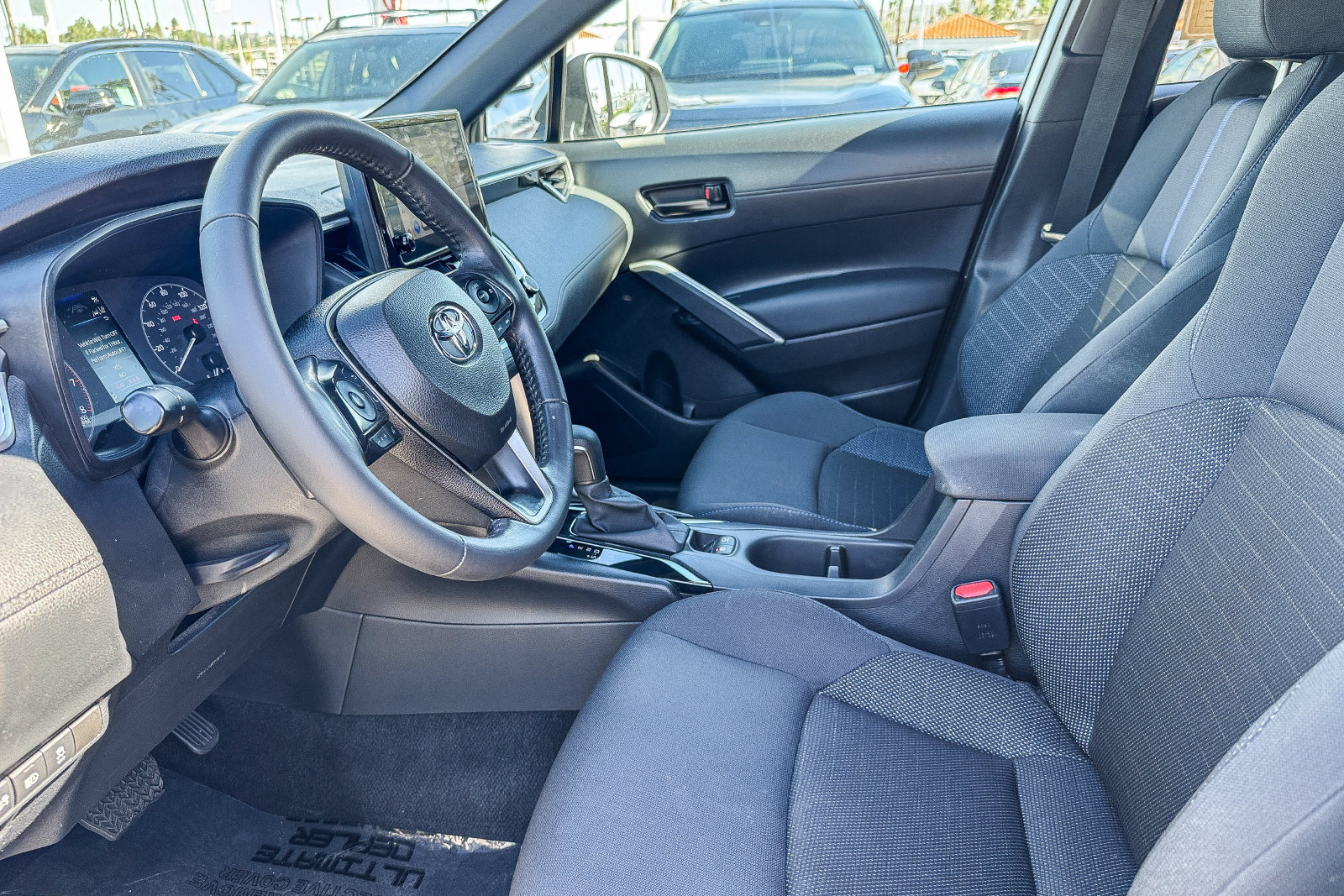 Certified 2023 Toyota Corolla Cross AWD Hybrid image 17