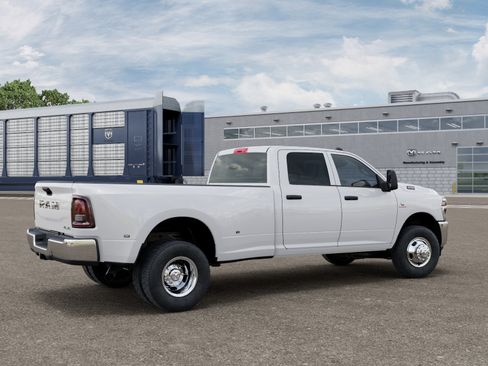 New 2026 RAM 3500 Tradesman w/ Chrome Appearance Group A AWD/4WD image 26