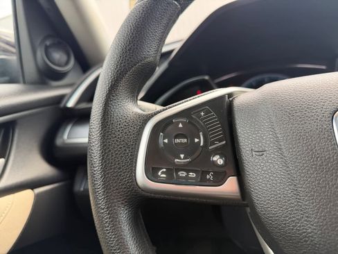 Used 2018 Honda Civic EX image 23
