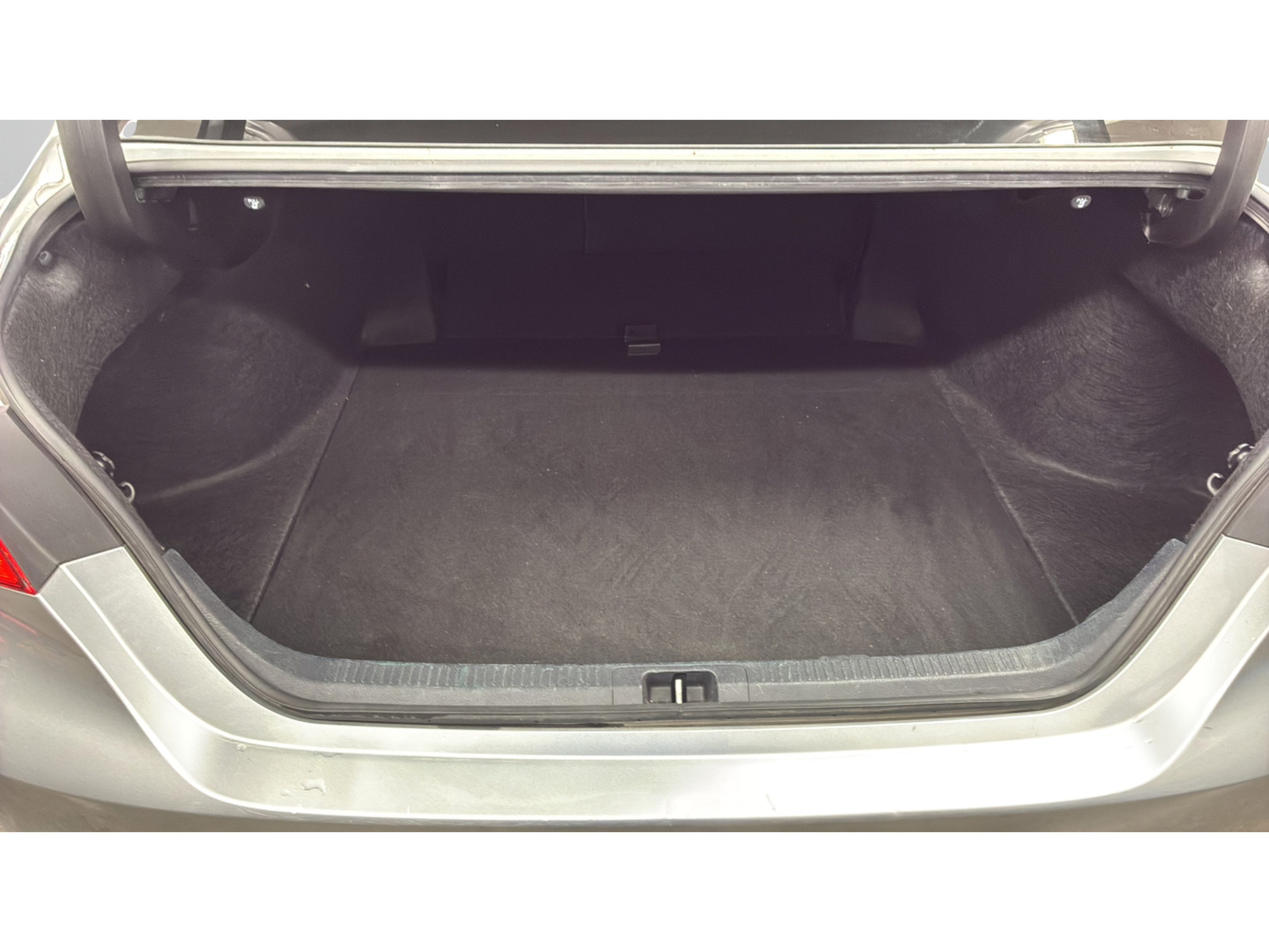 Used 2023 Toyota Camry SE FWD image 21