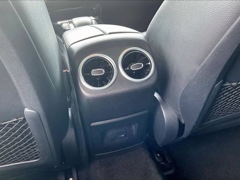 Used 2022 Mercedes-Benz A 220 image 10