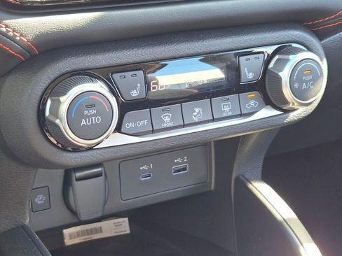 Used 2025 Nissan Versa SR w/ Trunk Package FWD image 23