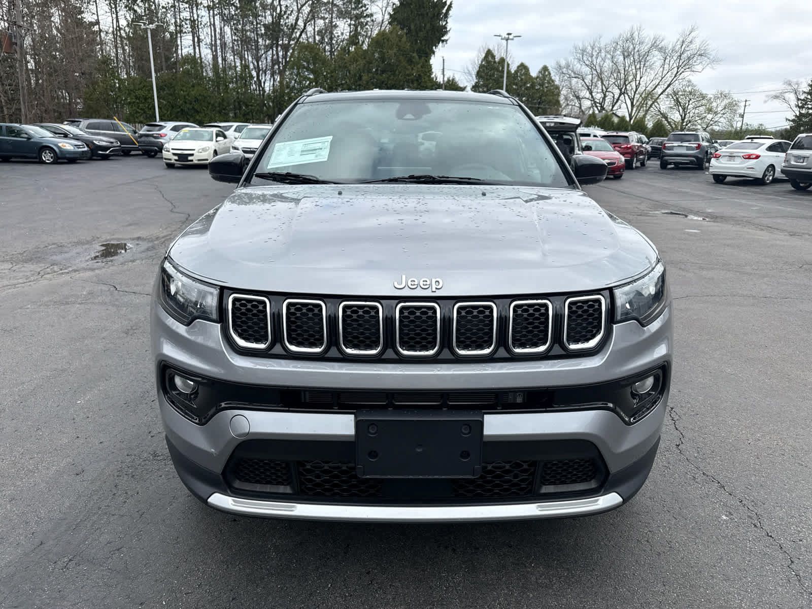 Used 2023 Jeep Compass Limited AWD/4WD image 8
