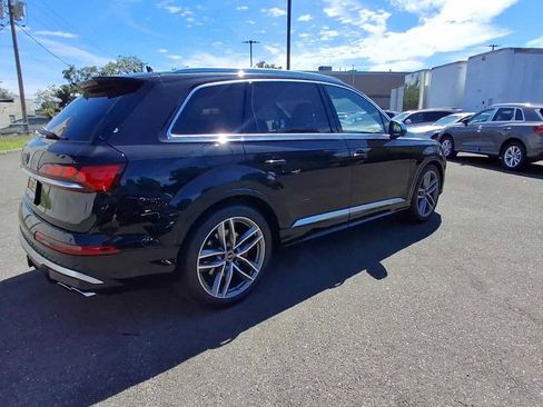 New 2025 Audi SQ7 Prestige image 8