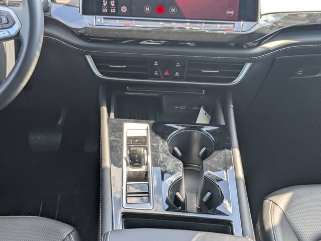 Used 2025 Volkswagen Atlas SEL AWD/4WD image 20