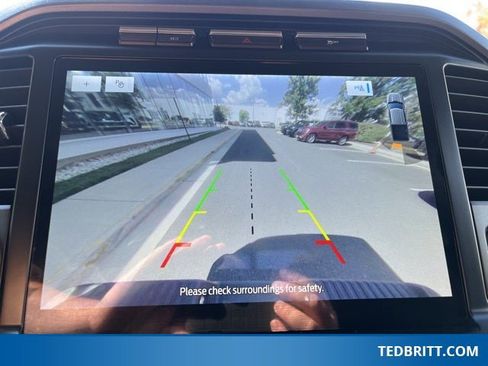 Certified 2021 Ford F150 Lariat w/ Equipment Group 502A High image 34