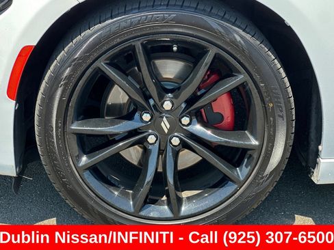 Used 2018 Dodge Charger R/T w/ Blacktop Package RWD image 42