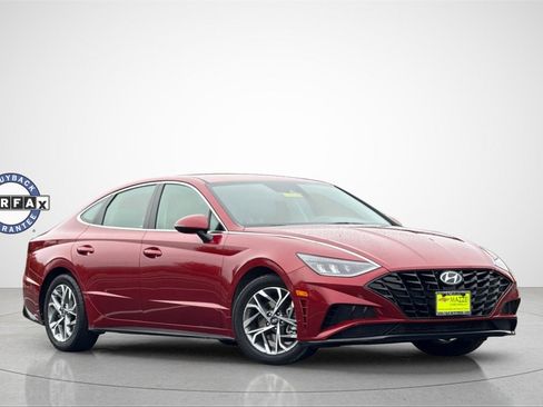 Used 2023 Hyundai Sonata SEL image 2