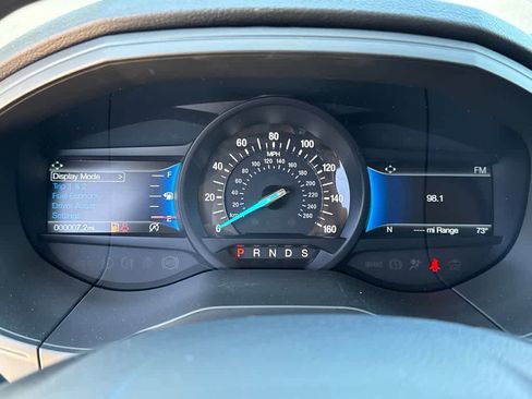 Used 2024 Ford Edge SE image 24