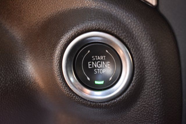 Used 2020 GMC Sierra 1500 Denali w/ Denali Ultimate Package AWD/4WD image 33