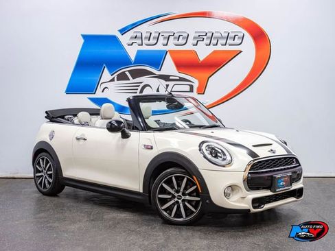 Used 2018 MINI Cooper S image 5