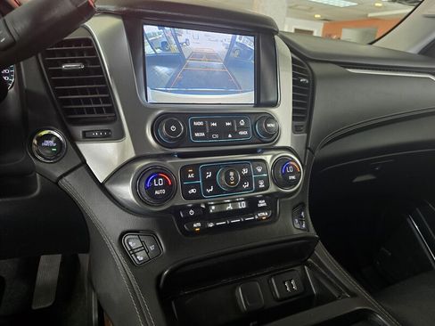 Used 2015 Chevrolet Tahoe LTZ AWD/4WD image 34