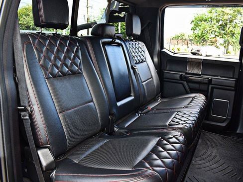Used 2019 Ford F250 Lariat w/ Lariat Ultimate Package AWD/4WD image 26